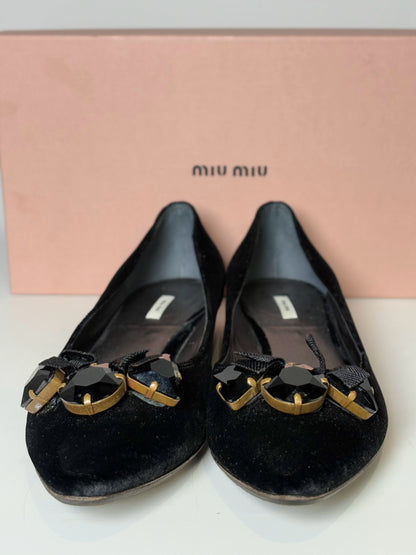 W Shoe Size 38.5 (7.5 US) Miu Miu Black Velvet Jewel Flats