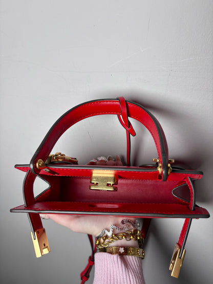 Women's Tory Burch Petite Lee Radziwill Brilliant Red Pre-owned NWT Tote
