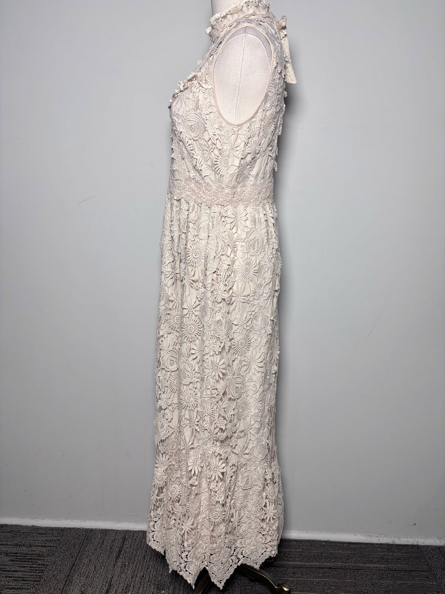 Women Size 6 Anna Sui Cream Lace Maxi Sleeveless Dress