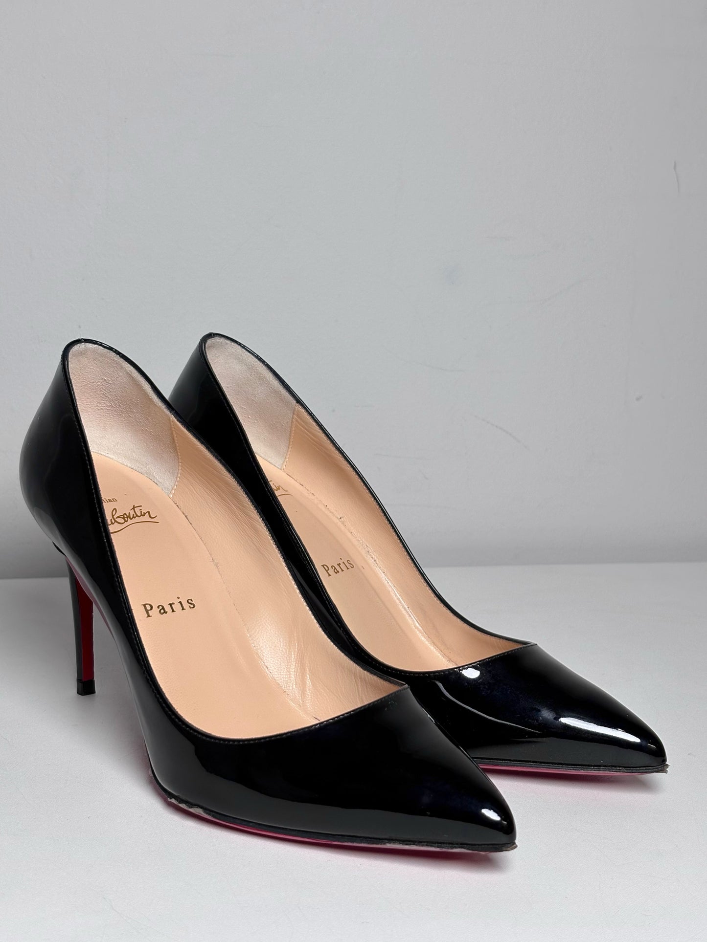 W Shoe Size 37.5 (7.5) Christian Louboutin Black Patent Leather Pre-owned Heels