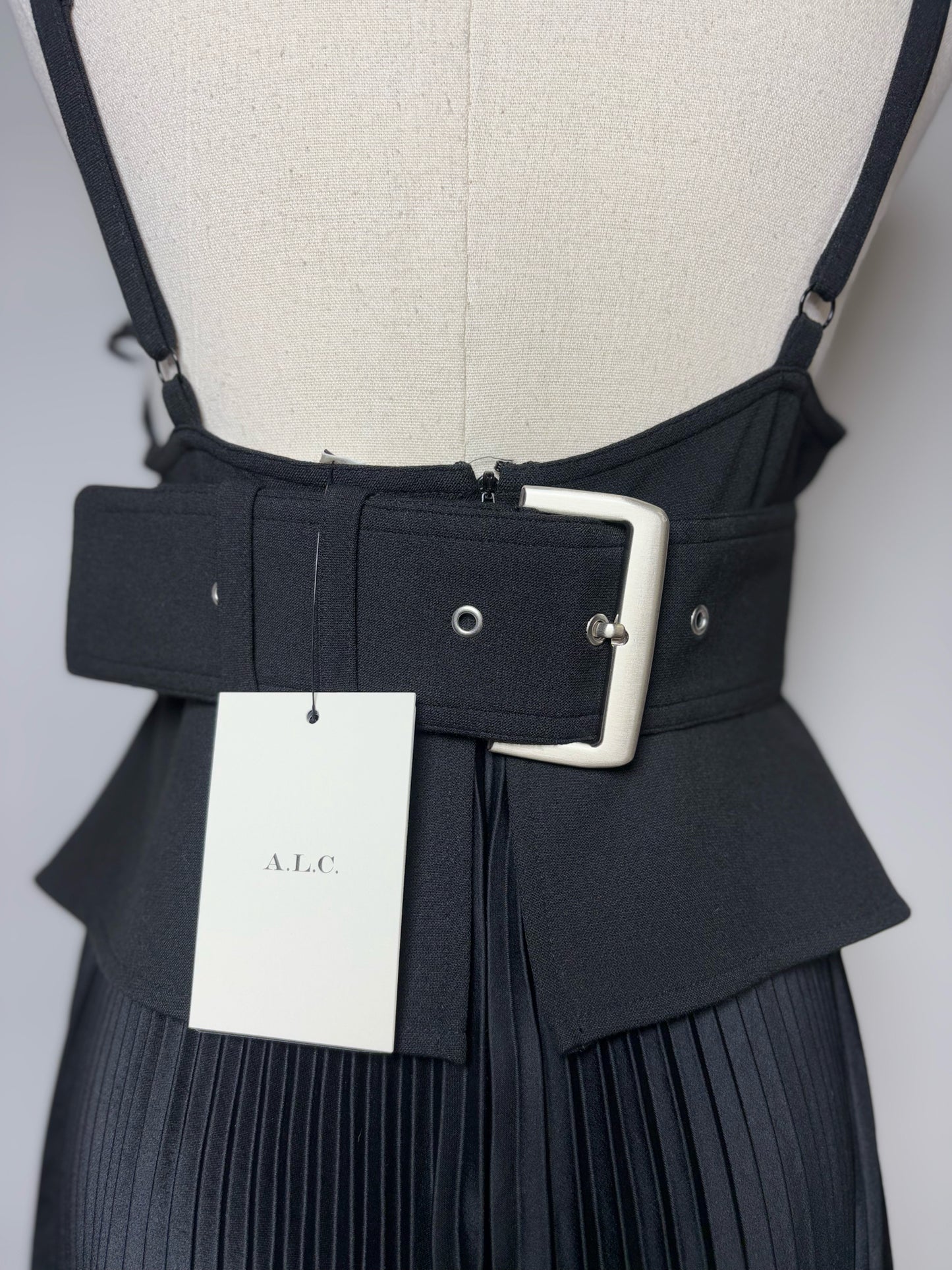 Women Size 8 ALC Black Pleated Skirt Belted Cocktail Dress