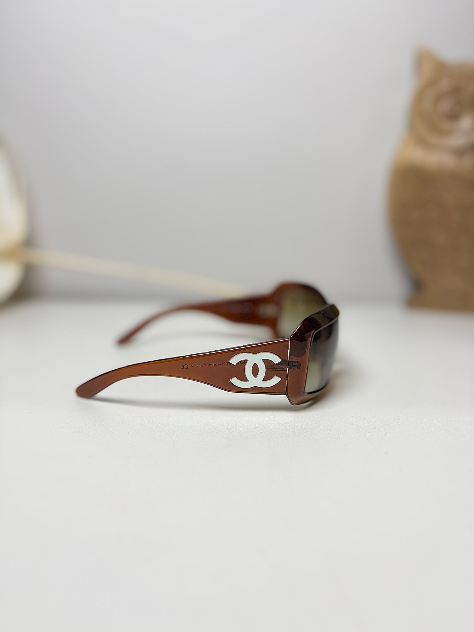 Chanel Brown Mother of Pearl CC Logo Square Frame Sunglasses