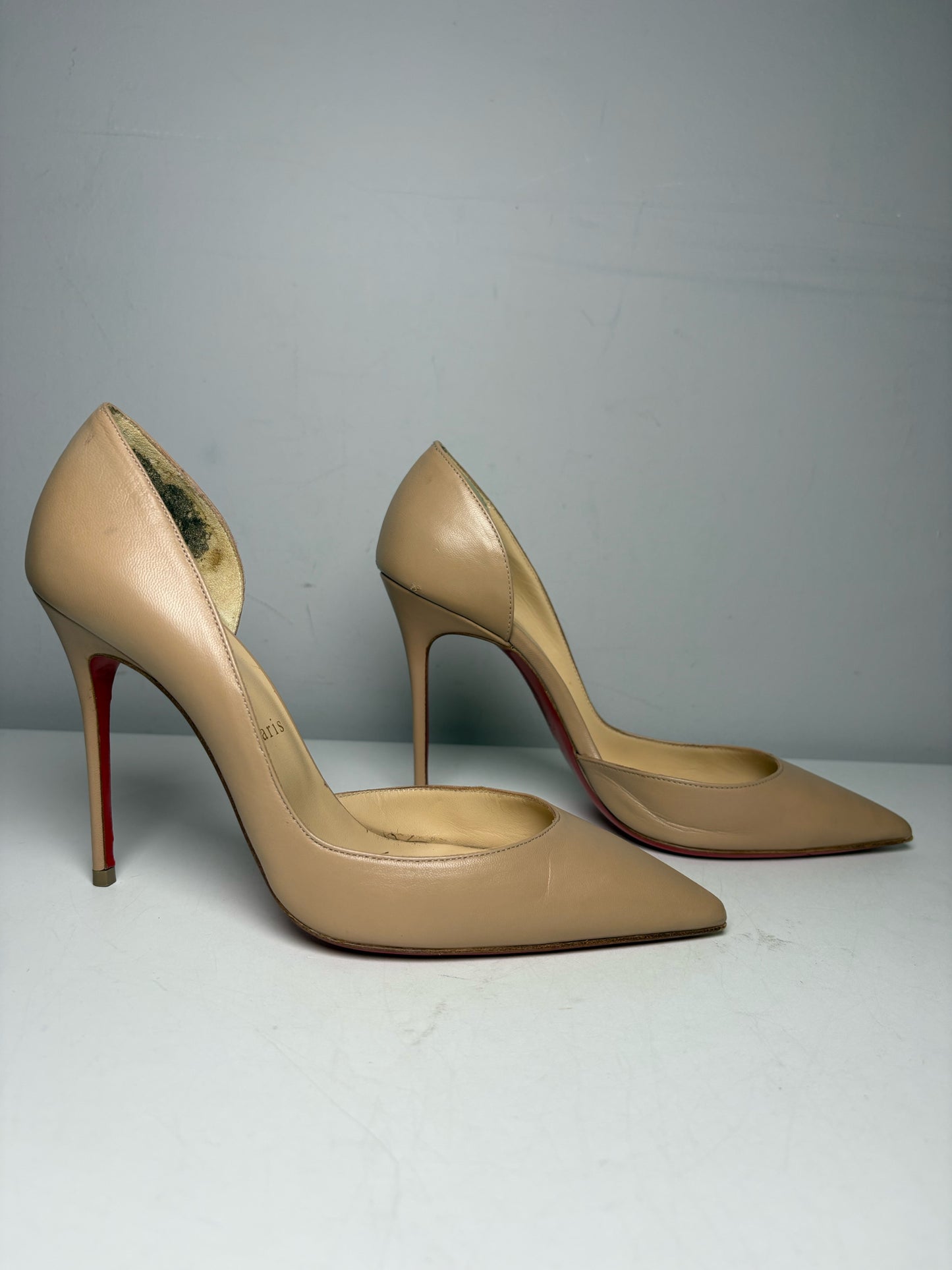 Women's Shoe Size 38 Christian Louboutin Iriza Nude Leather Pre-Owned d'Orsay Heels
