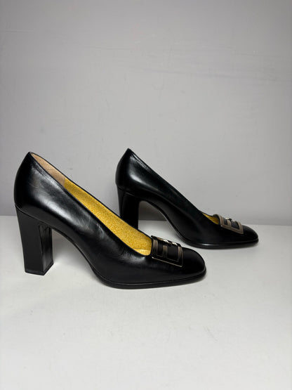 Women's Shoe Size 7.5 Fendi Black Leather Vintage Authentic Pre-Owned Heels