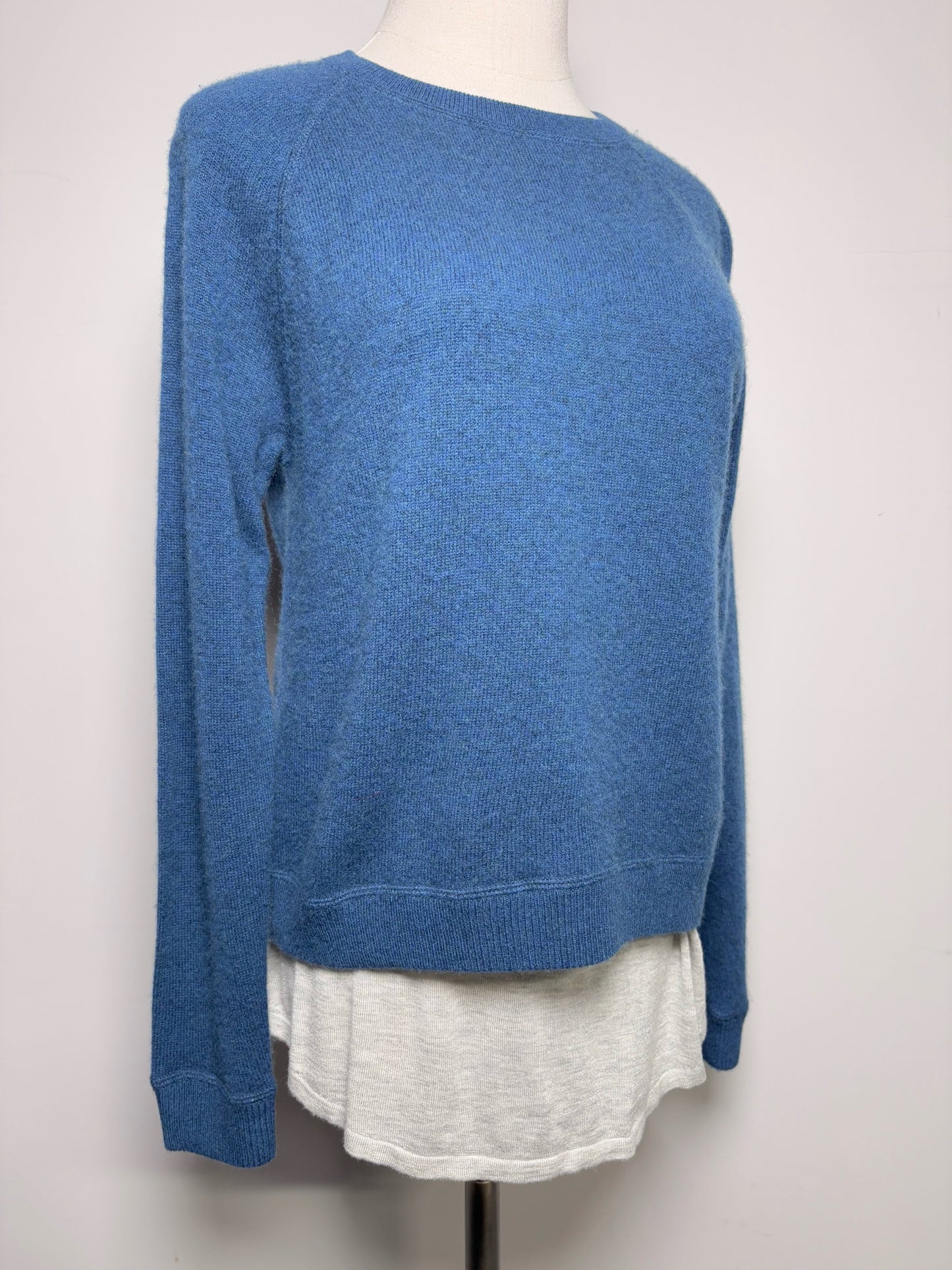 Women Size M Kokun Teal, gray Solid Cashmere Sweater