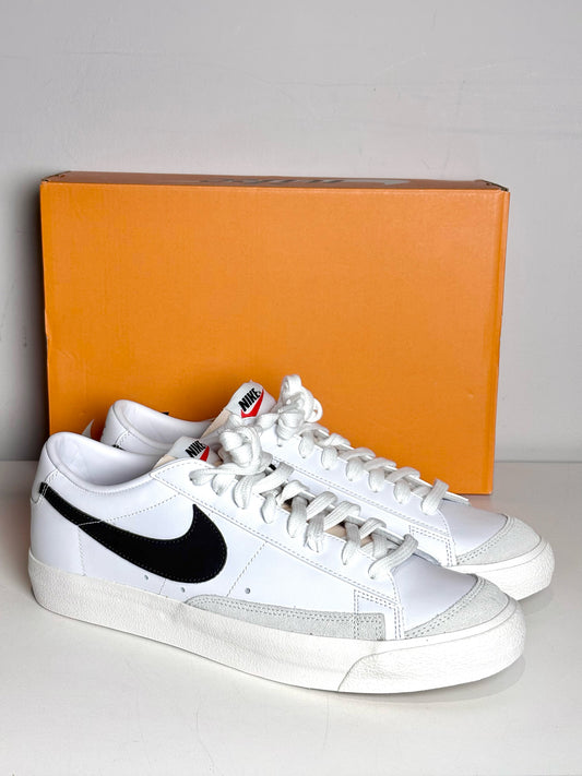Nike White Leather Solid w/Swoosh Men's Pre-owned, NWT 11.5 Sneakers