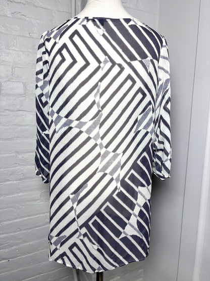 Women Size M Theory White, Gray Stripe Silk Blouse