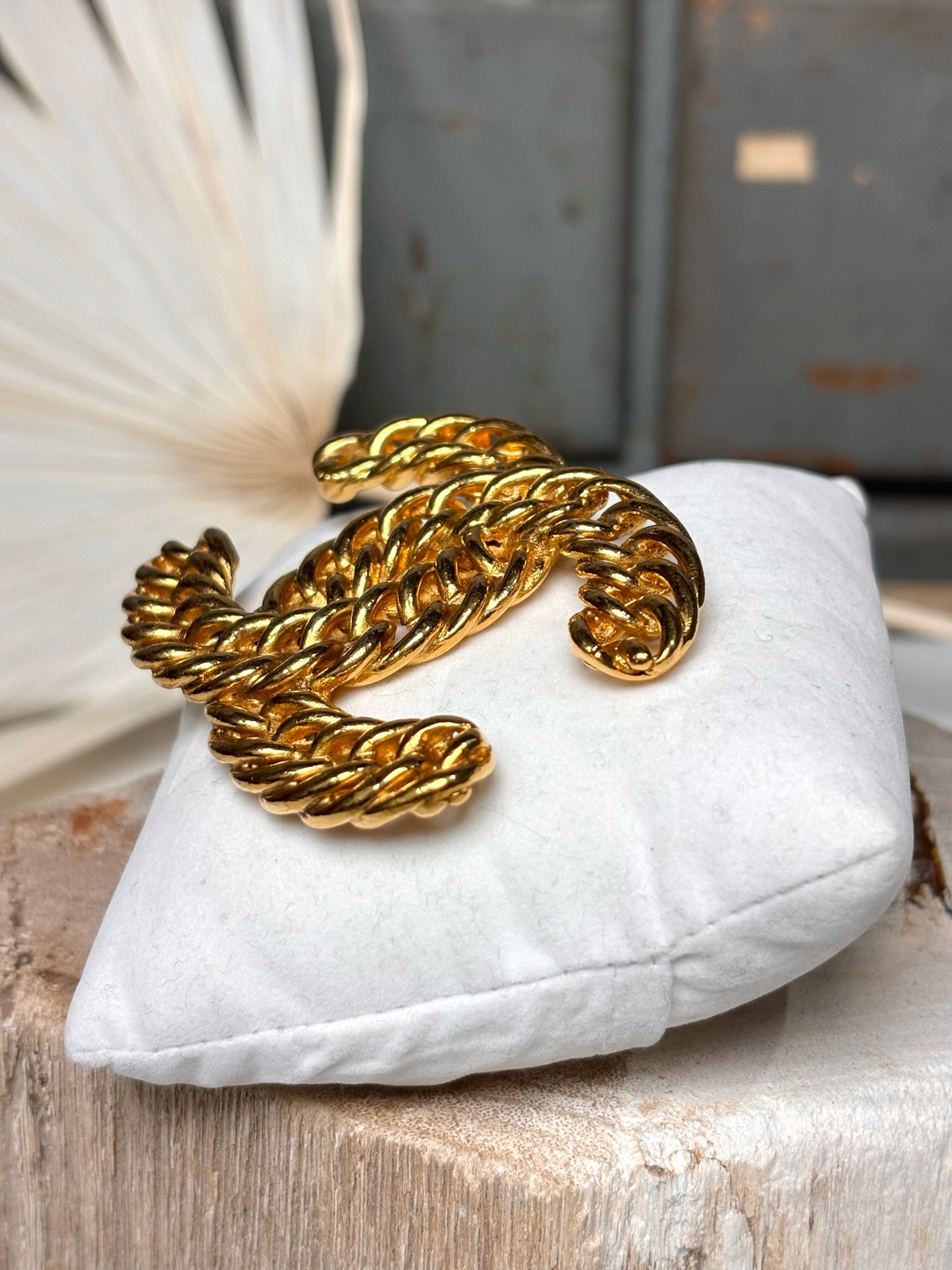 CHANEL Gold Plated Vintage Pin