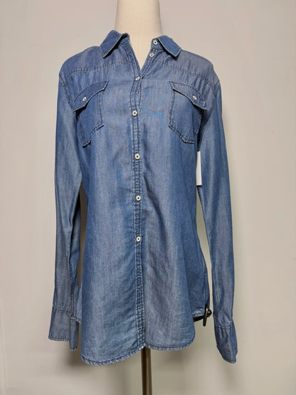 Women Size 40 (8) Escada Sport Blue Solid Shirt