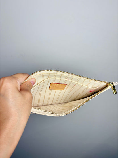 Coated Canvas Pre-owned Neverfull GM Damier Azur Louis Vuitton Bag