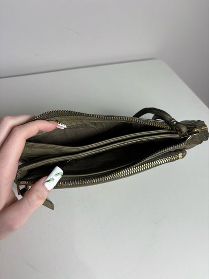 Zadig & Voltaire 100% Leather Pre-owned Charcoal Rock Clutch Purse