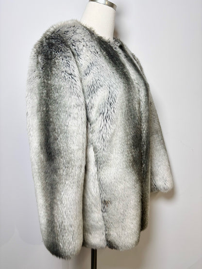 Women Size 10 St. John Black, Gray, White Coat