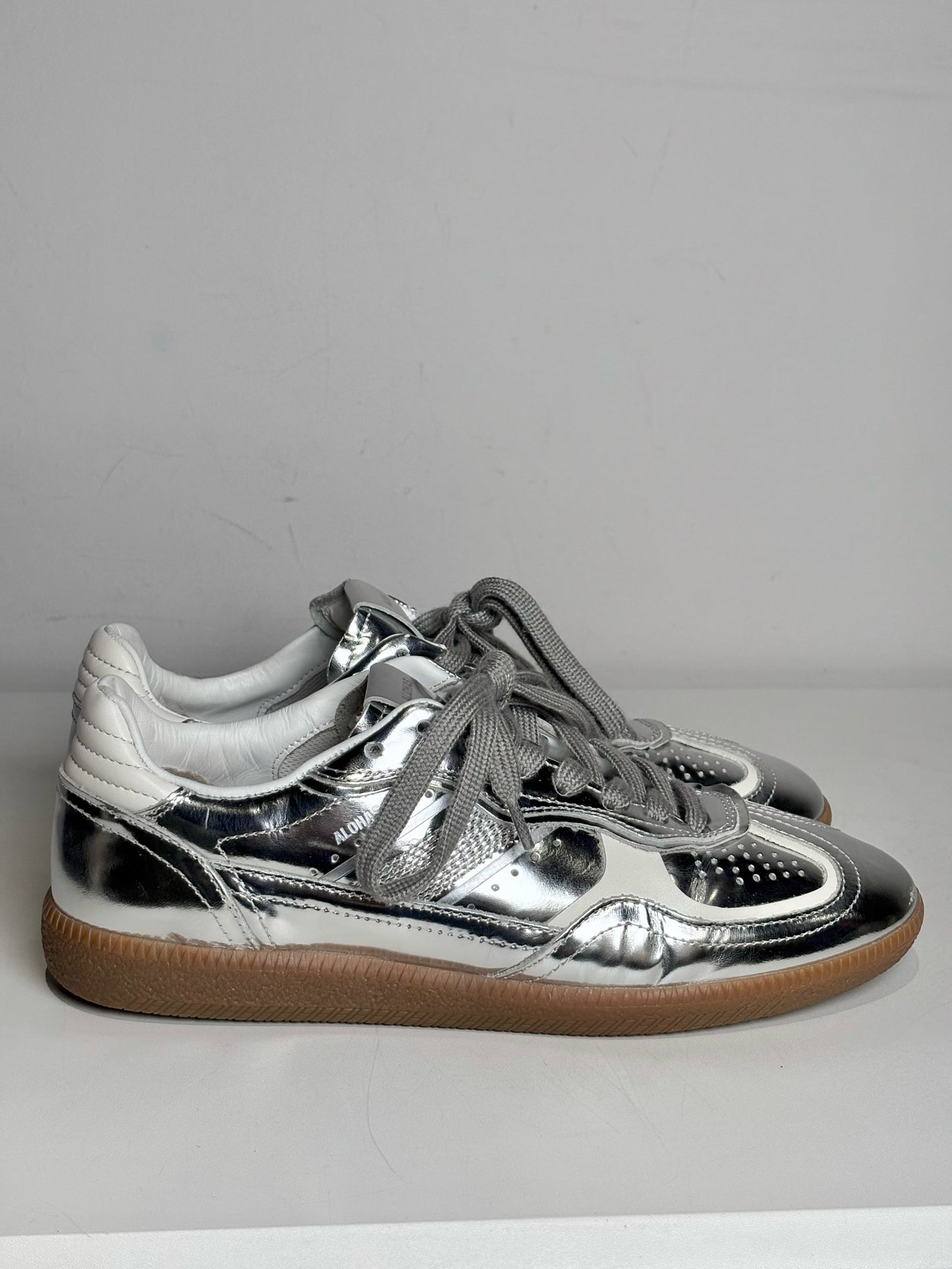 W Shoe Size 7/7.5 Alohas Metallic Silver Sustainable Leather Women's Sneakers