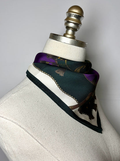 Veronica Beard Geometric Tassels 100% Silk NWT, Pre-owned 16.5" x 16.5" Scarf