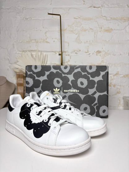 W Shoe Size 8.5 adidas x marimekko Black & White Leather NWT Sneakers