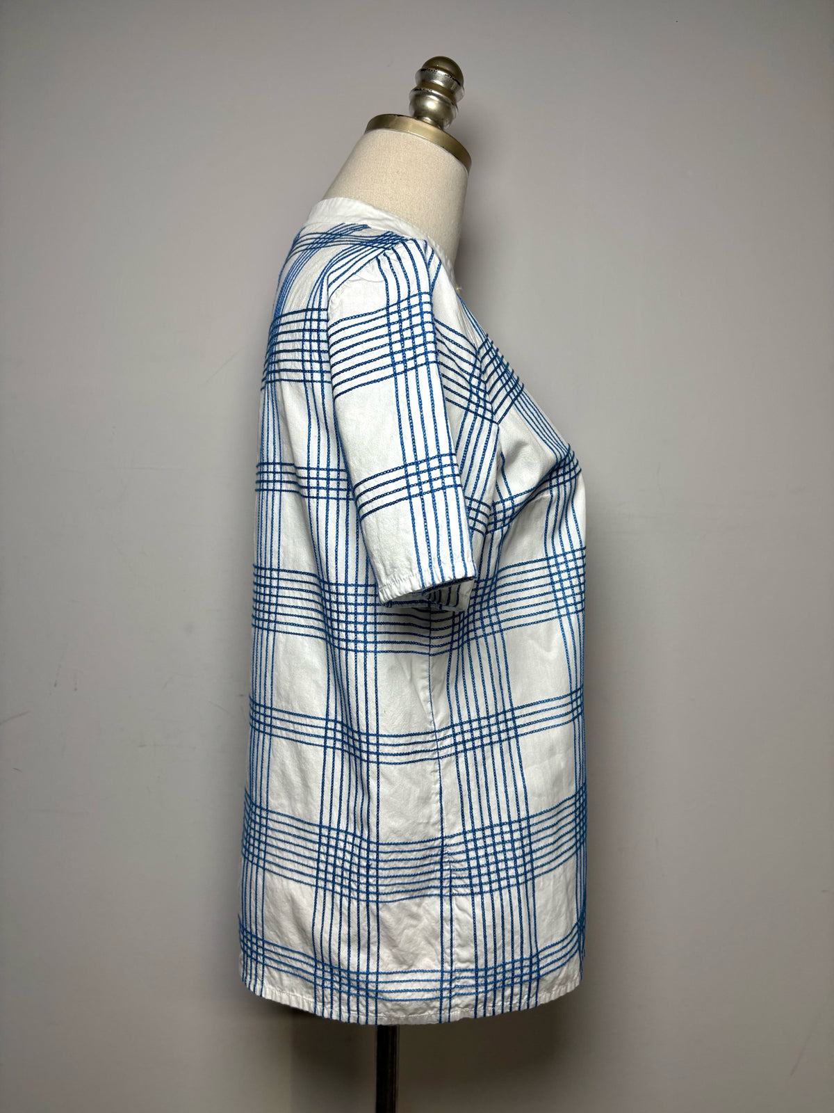 Women's Size 6 Tory Burch Blue & White Grid Print Cotton Pre-Owned Button-Up Top