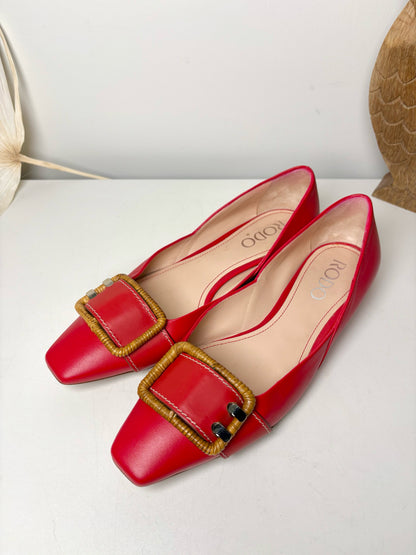 W Shoe Size 36 (5.5/6 US) Rodo Red Leather Cowhide Flats