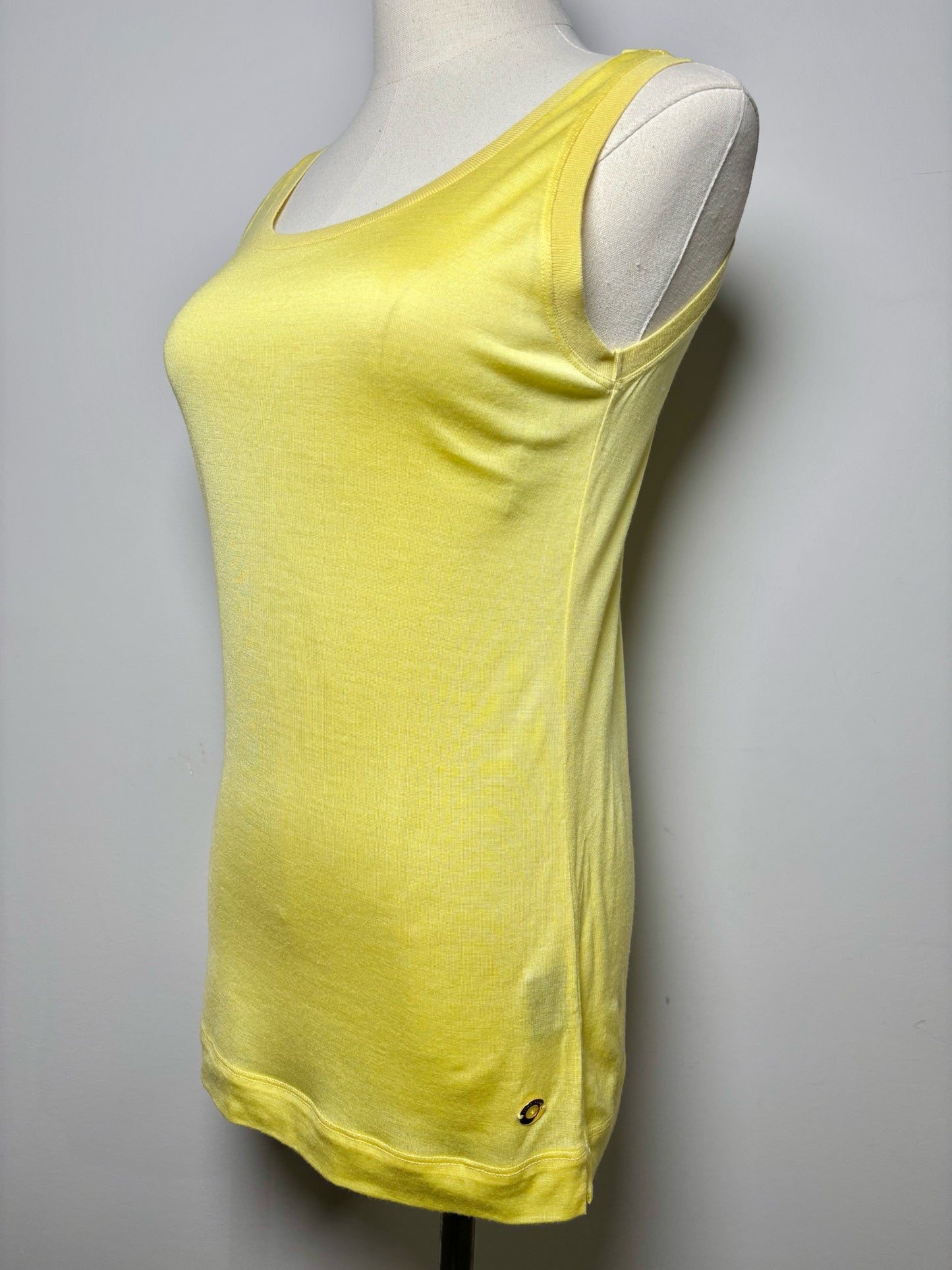 Women Size 38 (6 US) Loro Piana Yellow Cashmere, Silk NWT Top