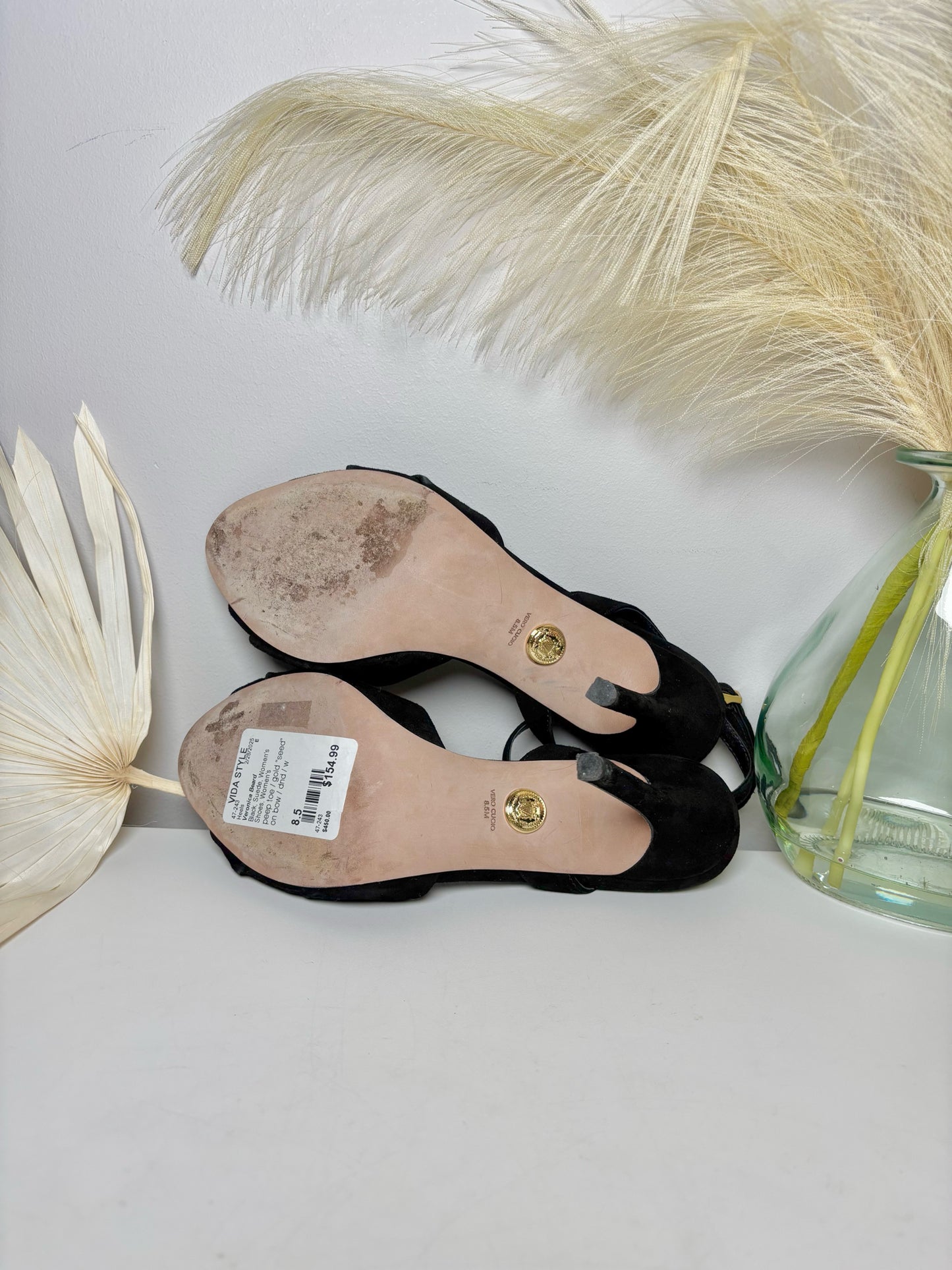 W Shoe Size 8.5 Veronica Beard Black Suede Heels