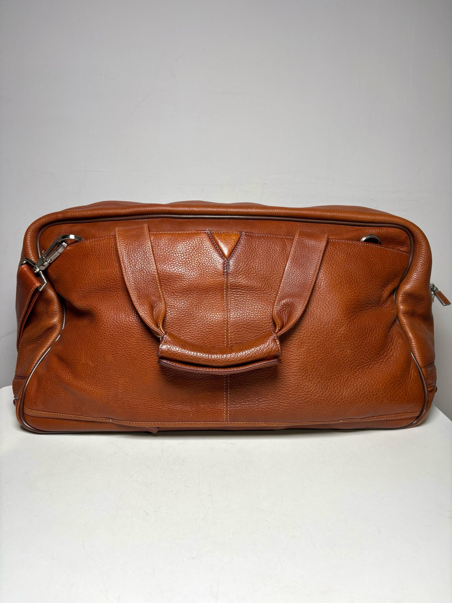 Johnston & Murphy Pre-Owned Leather Duffel Carry-On Travel Bag