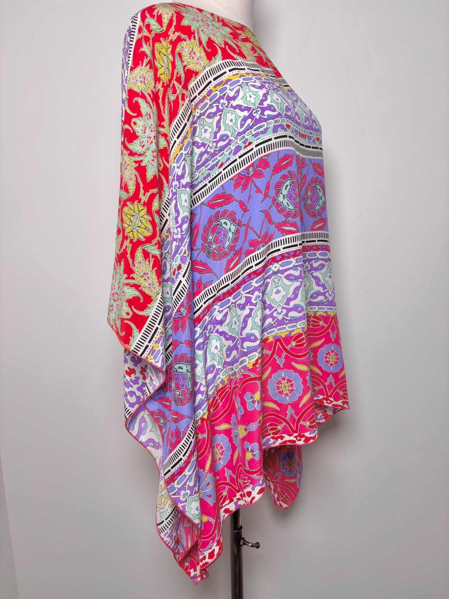 Women Size One Size Cavalli Class Blue, red, green, yellow Floral Silk Blouse