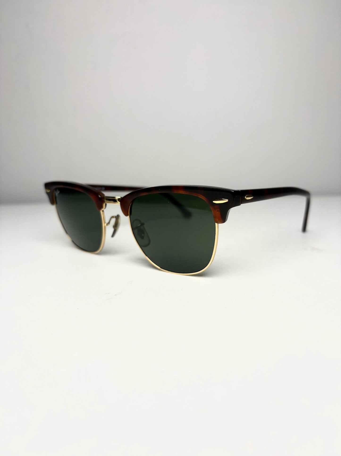 Unisex Ray-Ban RB3016 Clubmaster Brown Tortoiseshell & Gold Pre-Owned Sunglasses