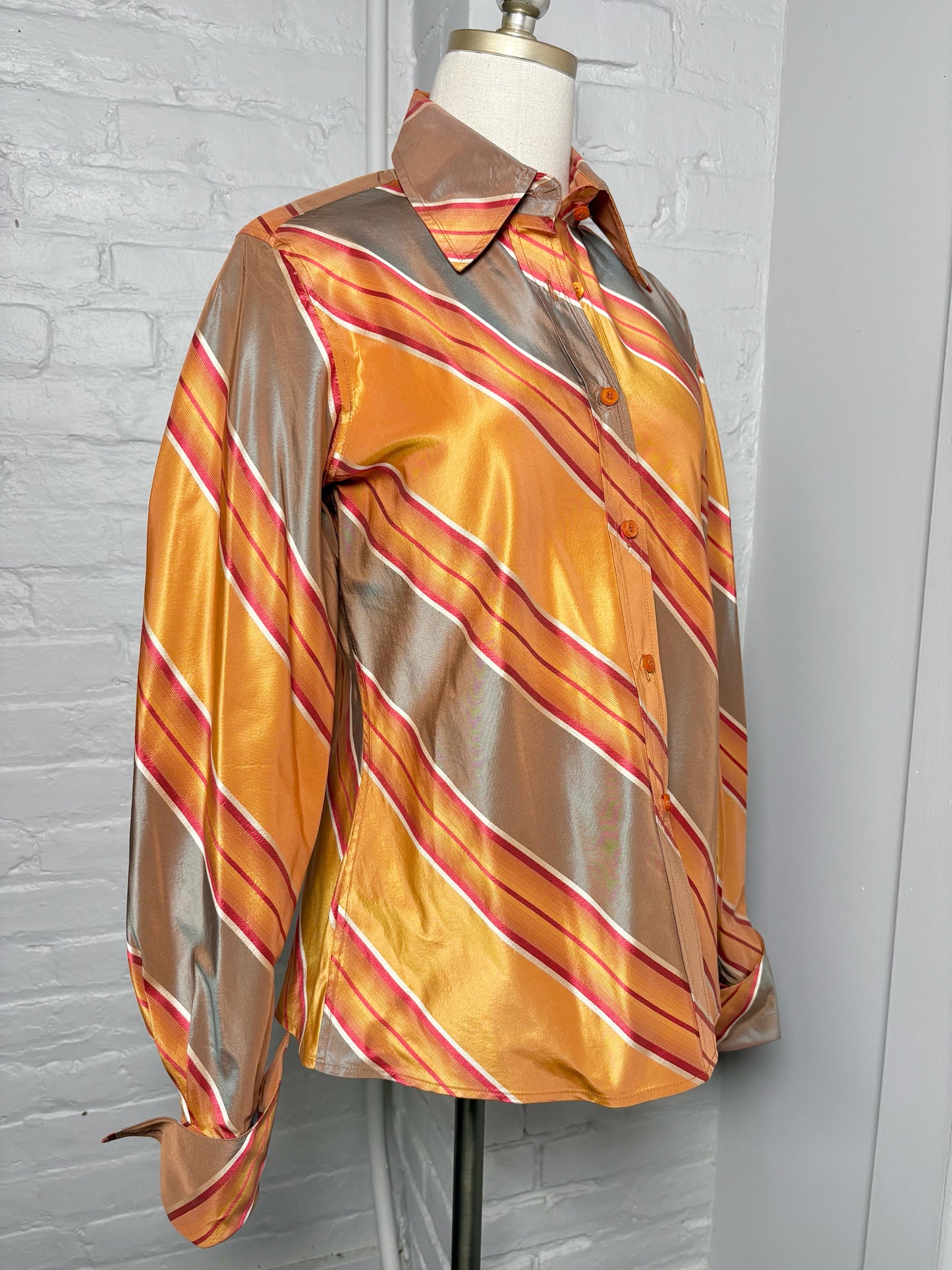 Women Size 10 Pamella Roland Orange, Brown, Red Striped Silk Shirt