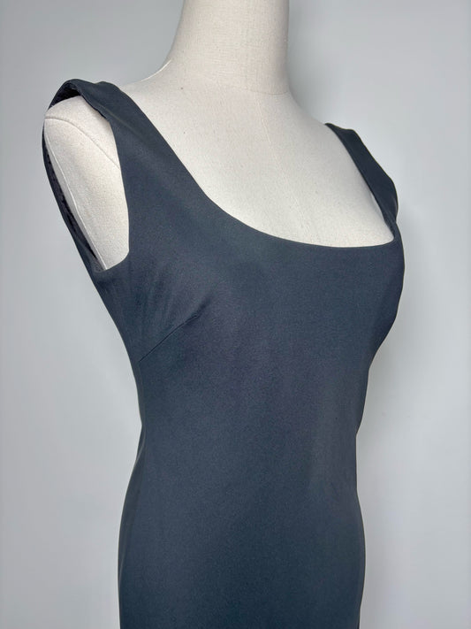 Women Size 8 (S) Alberta Feretti Black Solid NWT Asymmetrical Hem Gown