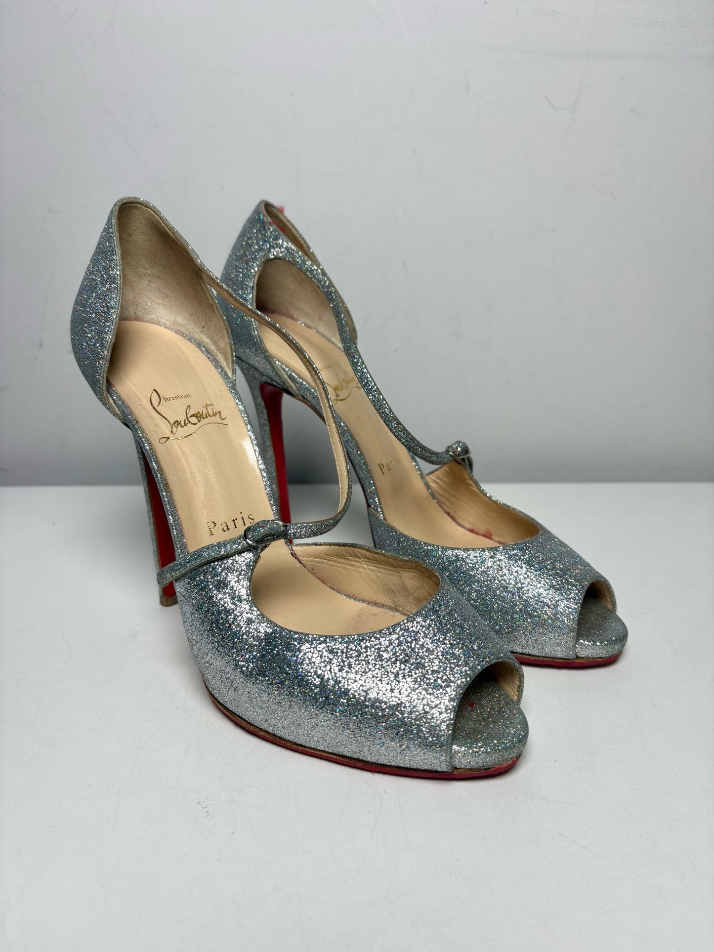 W Shoe Size 39 Christian Louboutin Silver Women's Pump