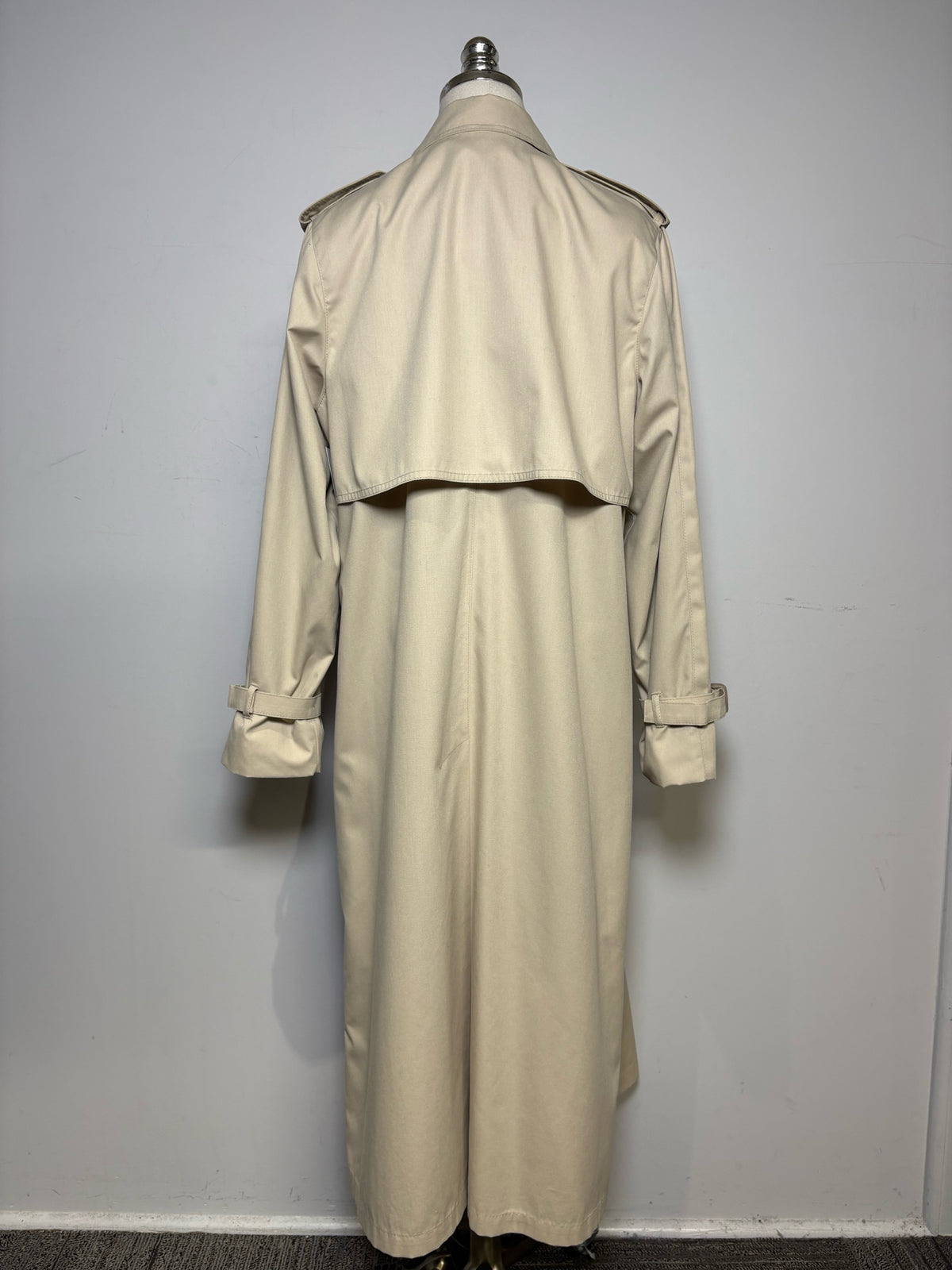 Women's Size 10R Vintage London Fog Wheat Cotton Blend Pre-Owned Long Trench Coat