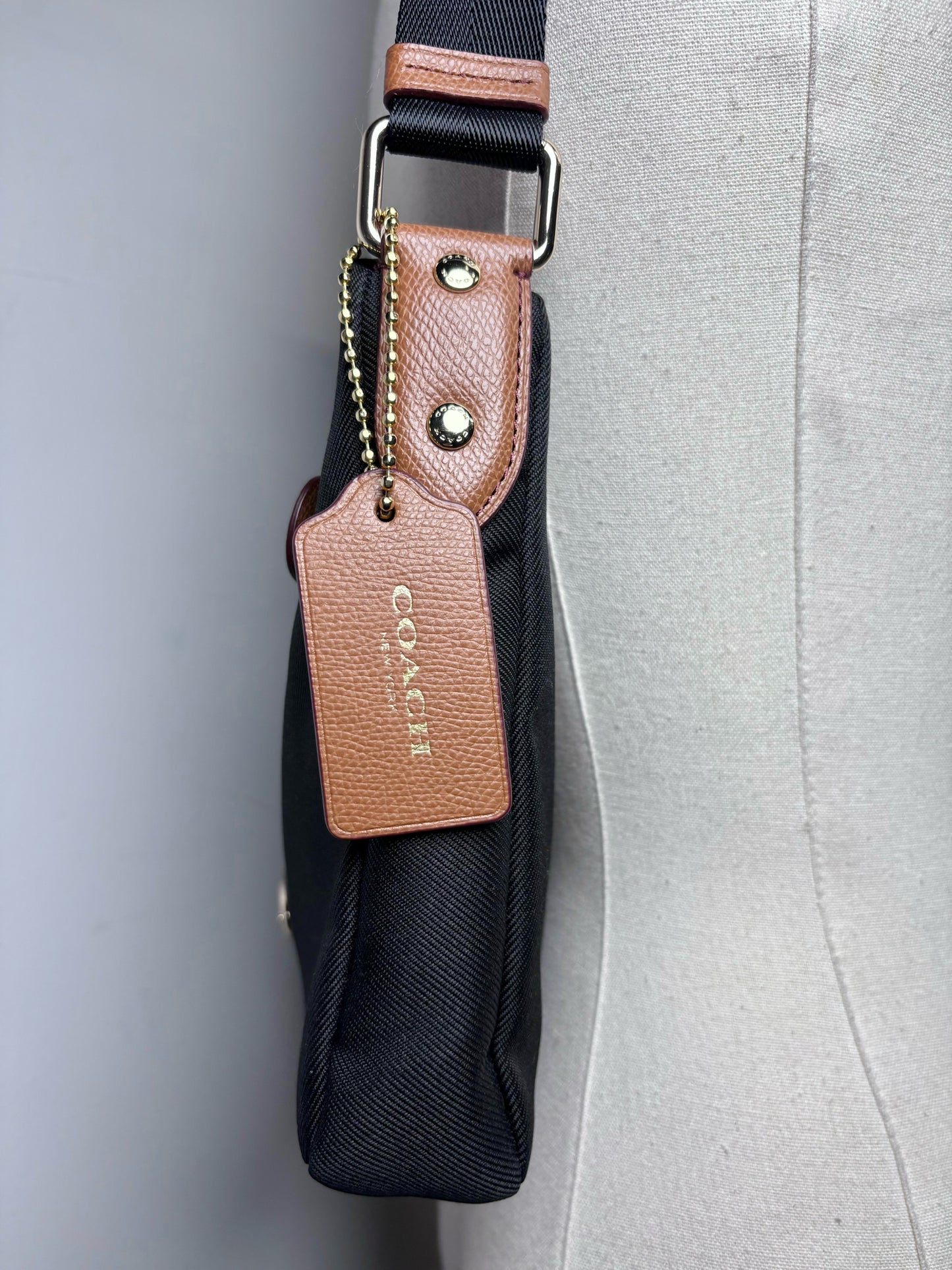 Coach Sawyer Canvas, Leather Trim Pre-owned Black, brown Crossbody Purse