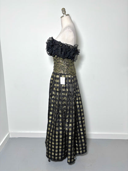 Women Size 6 Eugene Alexander Gold, black, white Squares Vintage Gown