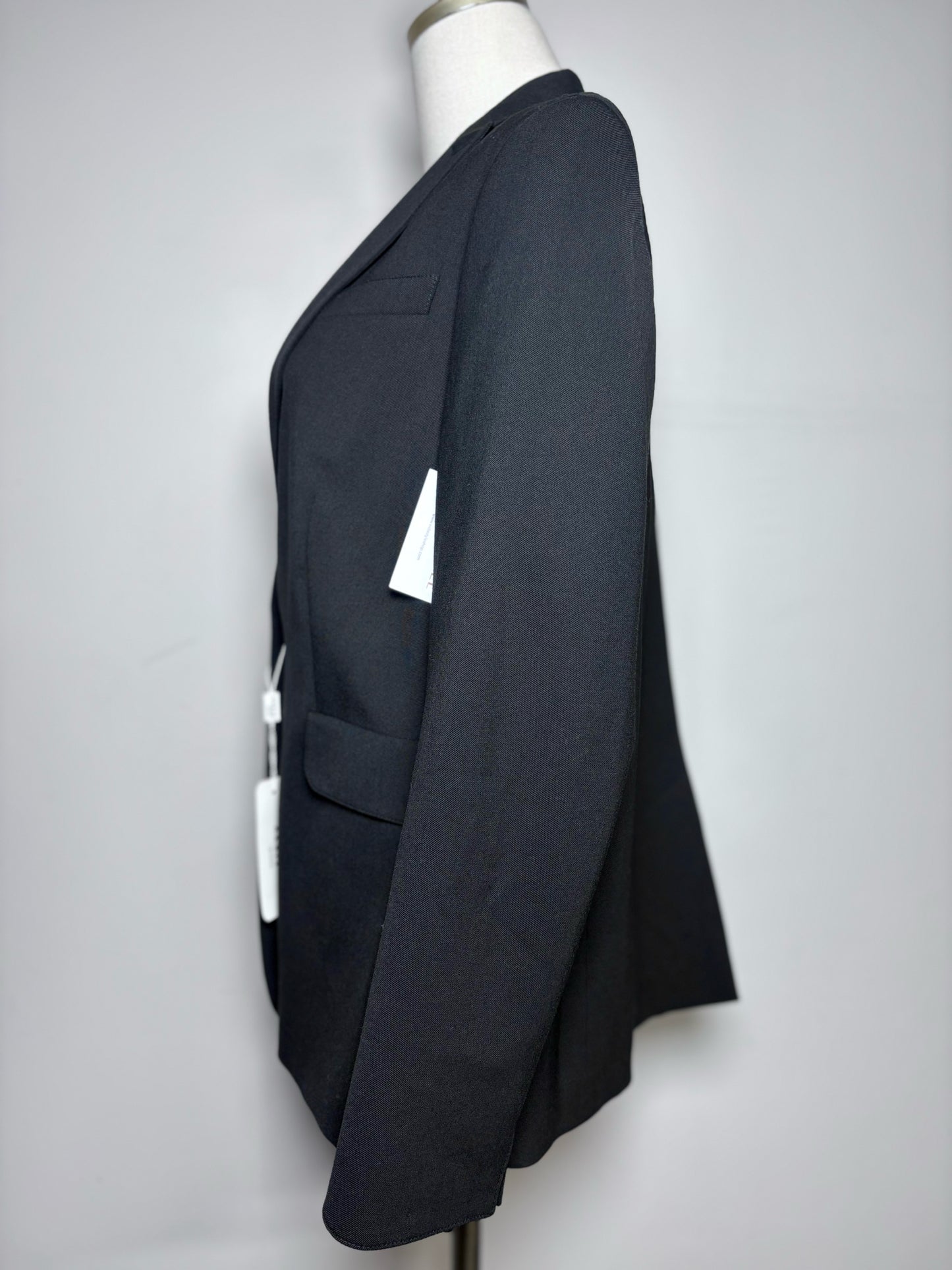 Women Size 14 Akris Punto Black Wool Blend Pre-owned, NWT Blazer