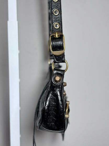 Balenciaga La Cagole XS Arena Lambskin Black Aged Hardware NWT Pre-owned Bag