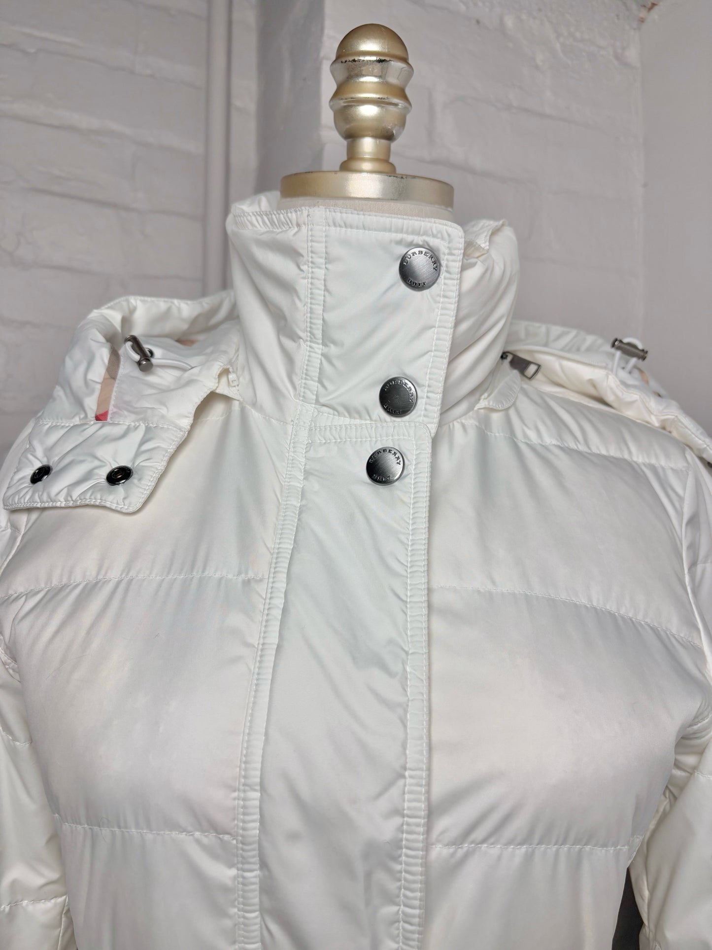 Women Size XS Burberry Brit White Goose Down Puffer Belted Coat