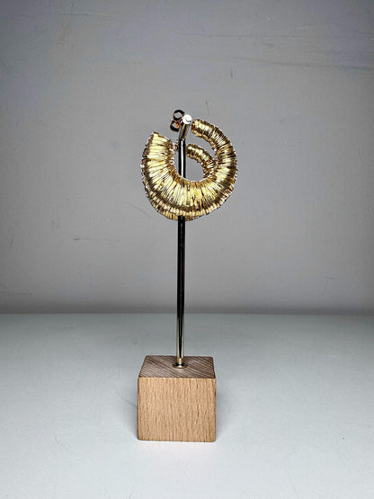 Rebecca de Ravenel Gold, Gold-plated Crescent Earrings