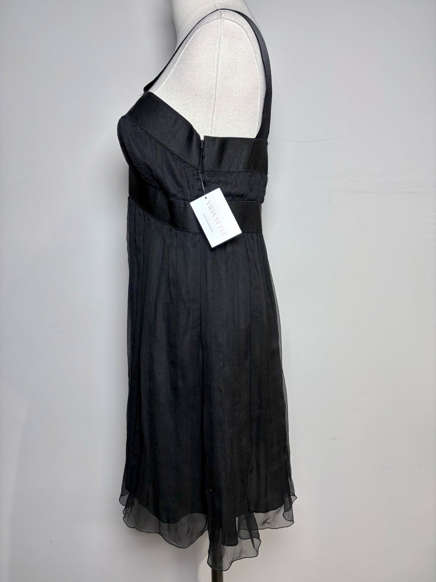 Women Size L Leon Max Black Solid Dress