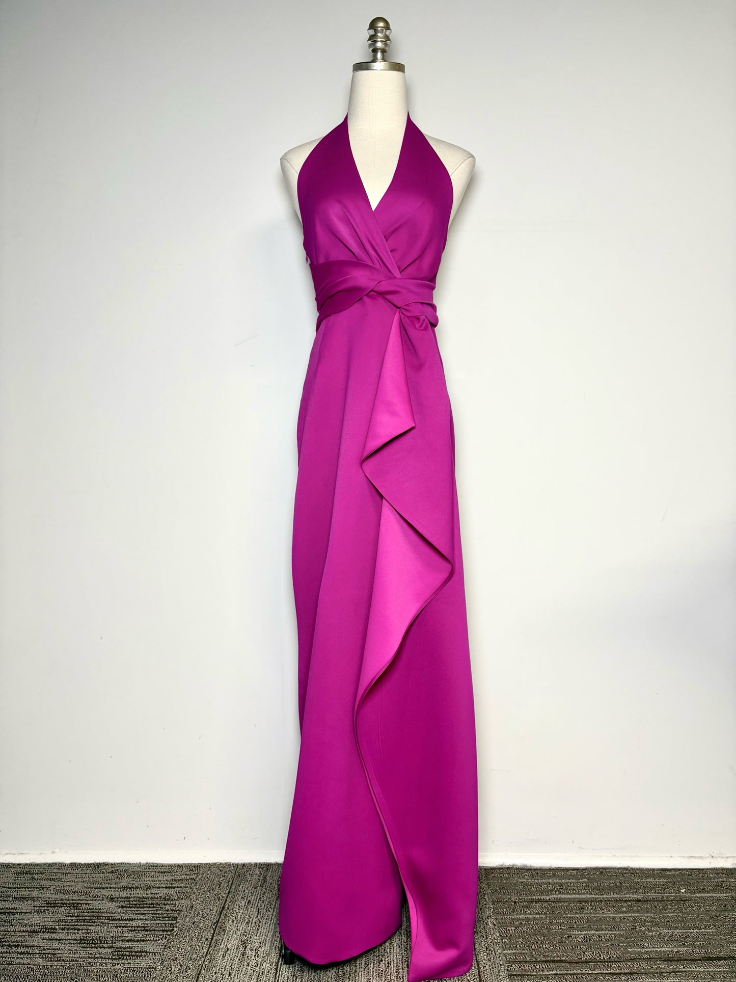 Women Size S Halston Heritage Magenta Solid Gown