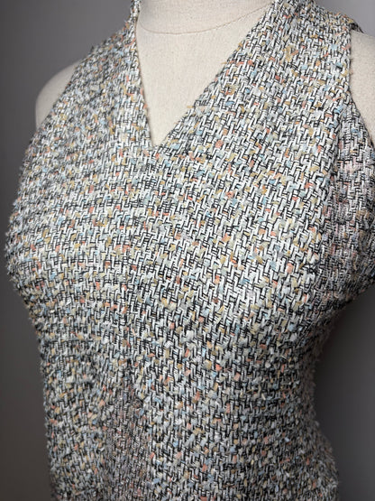 Women's French Size 38 Authentic Chanel 2011 Spring Runway Cream Multicolor Tweed Pre-Owned Sleeveless Dress