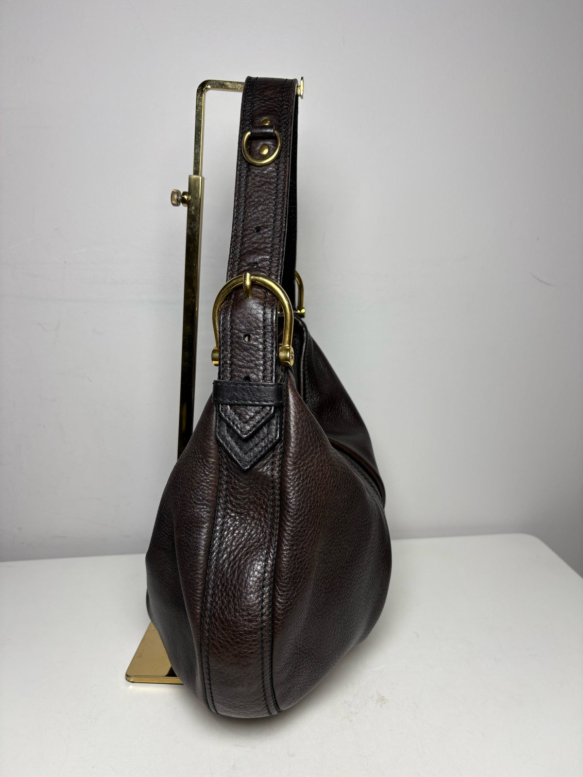 Women's Burberry Malika Vintage Dark Brown Leather Small Pre-Owned Hobo Shoulder Bag