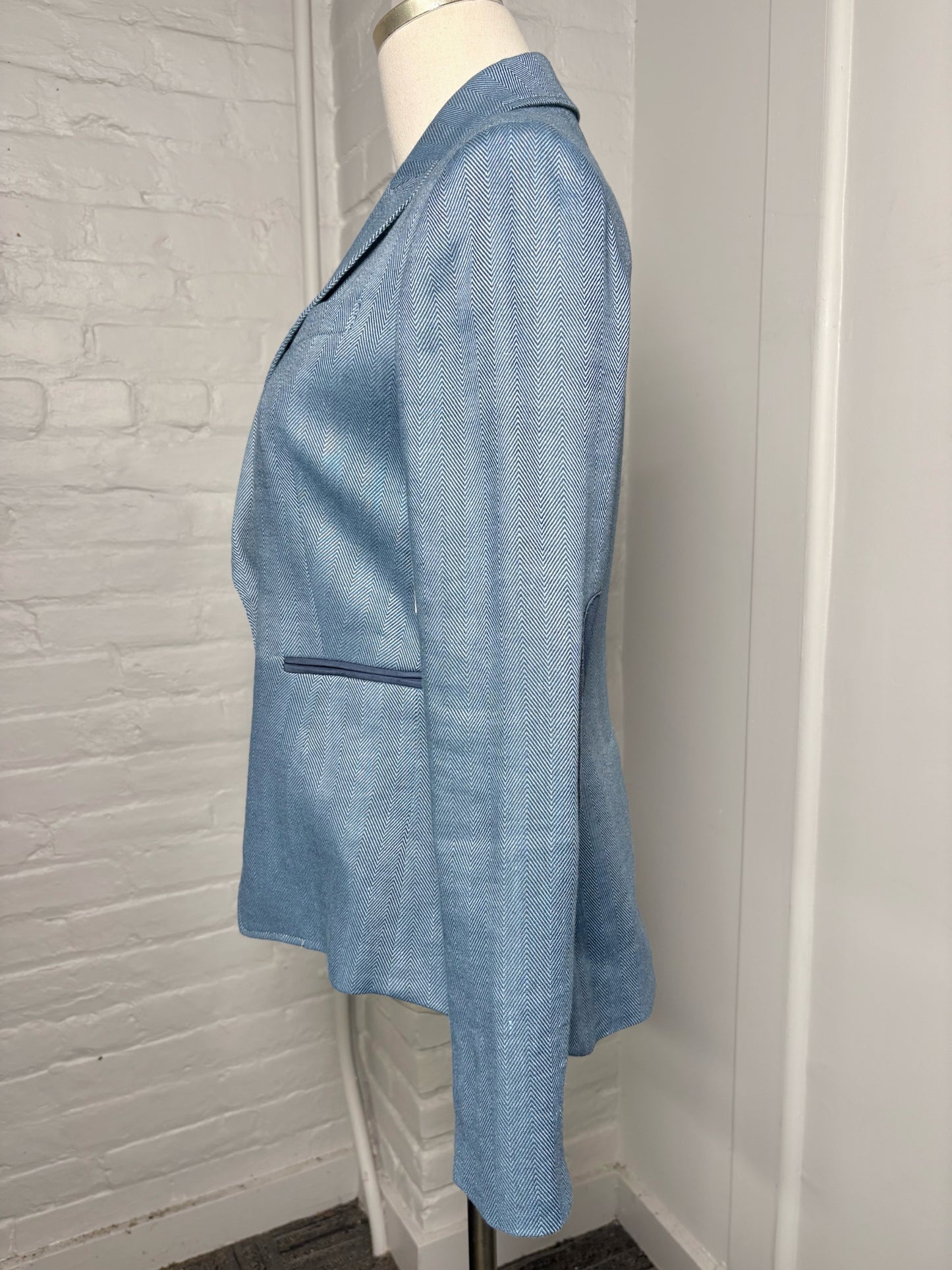 Women Size 2 Veronica Beard Blue Herringbone Blazer