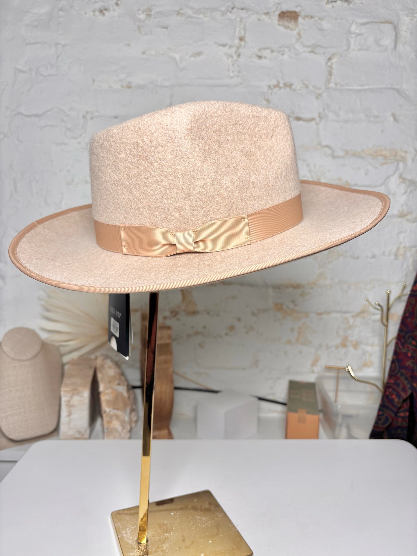 Gigi Pip Australian Wool NWT Oatmeal Monroe Rancher Hat
