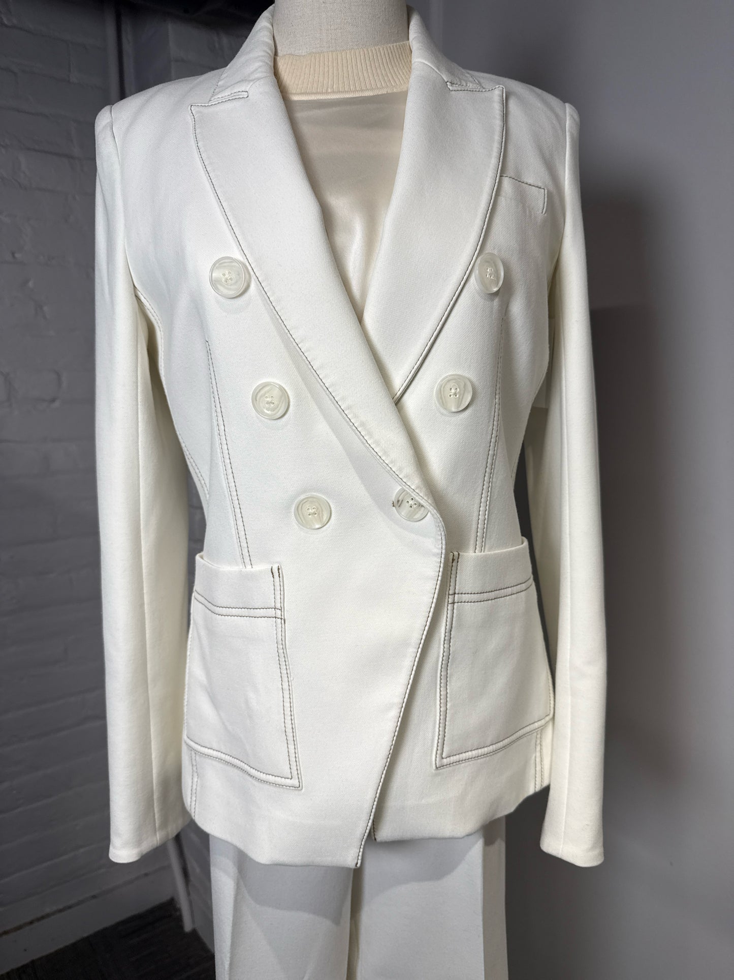 Women Size 8 Veronica Beard Cream Dickey Blazer + Wide Leg Pants