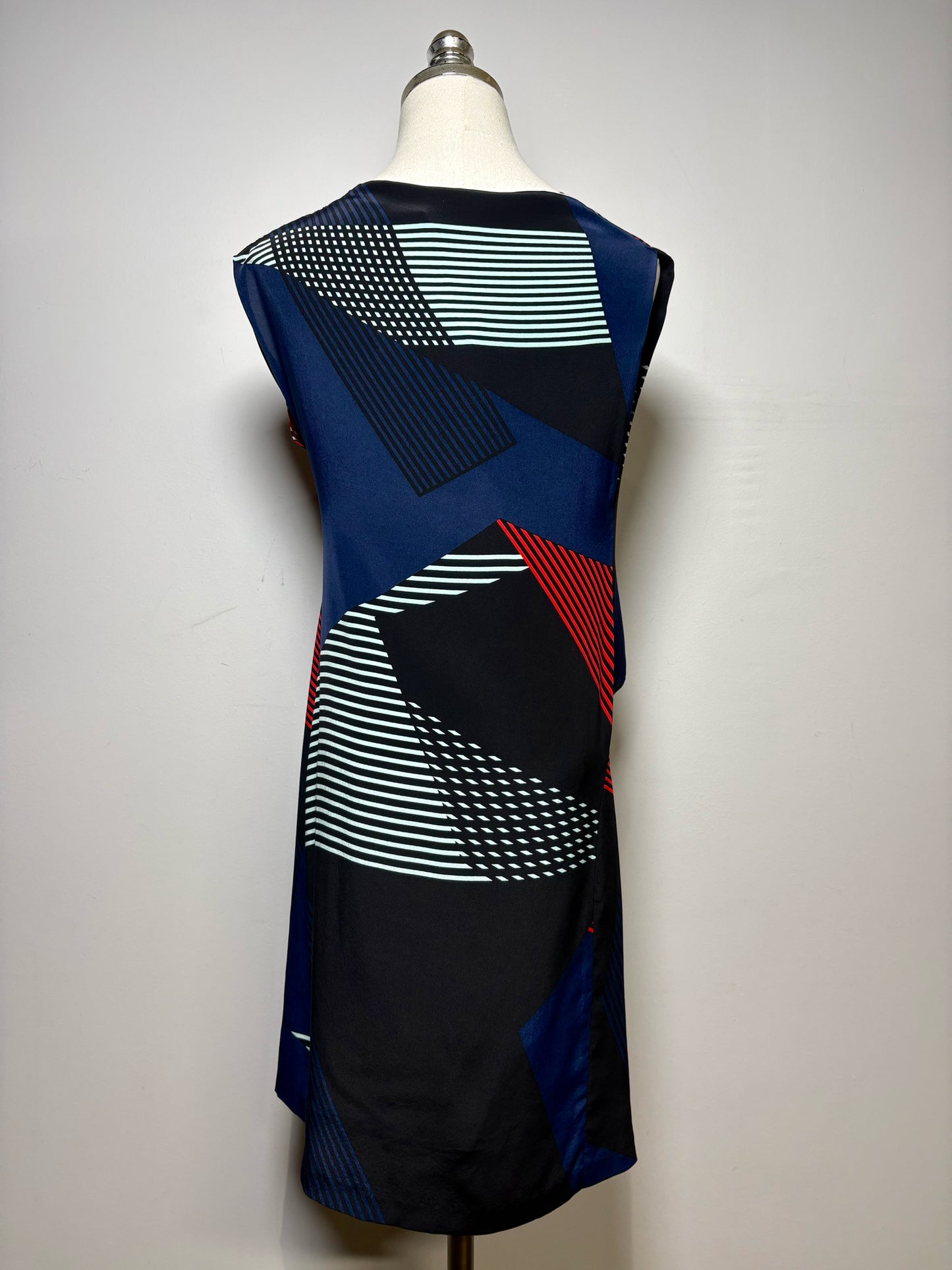 Size 4 Derek Lam Multi-Color Print Women's 100% Silk Pre-owned, NWT Dress