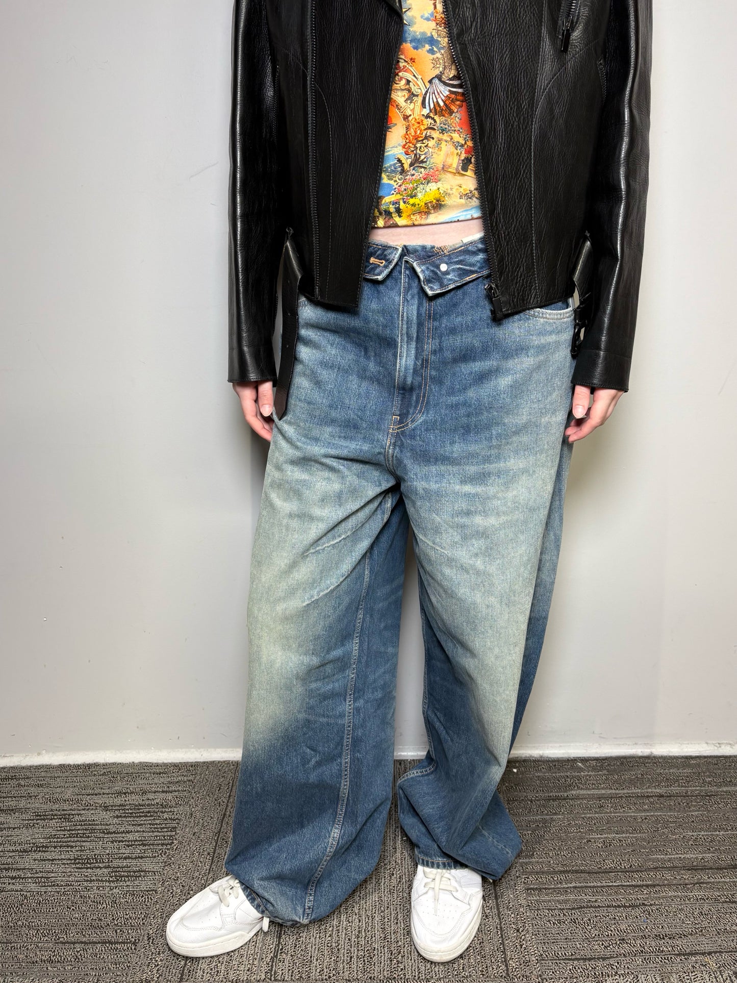 Women Size 12 ZARA Blue Washed Pure Cotton NWT Pre-Owned Fold-Over Waist Jeans