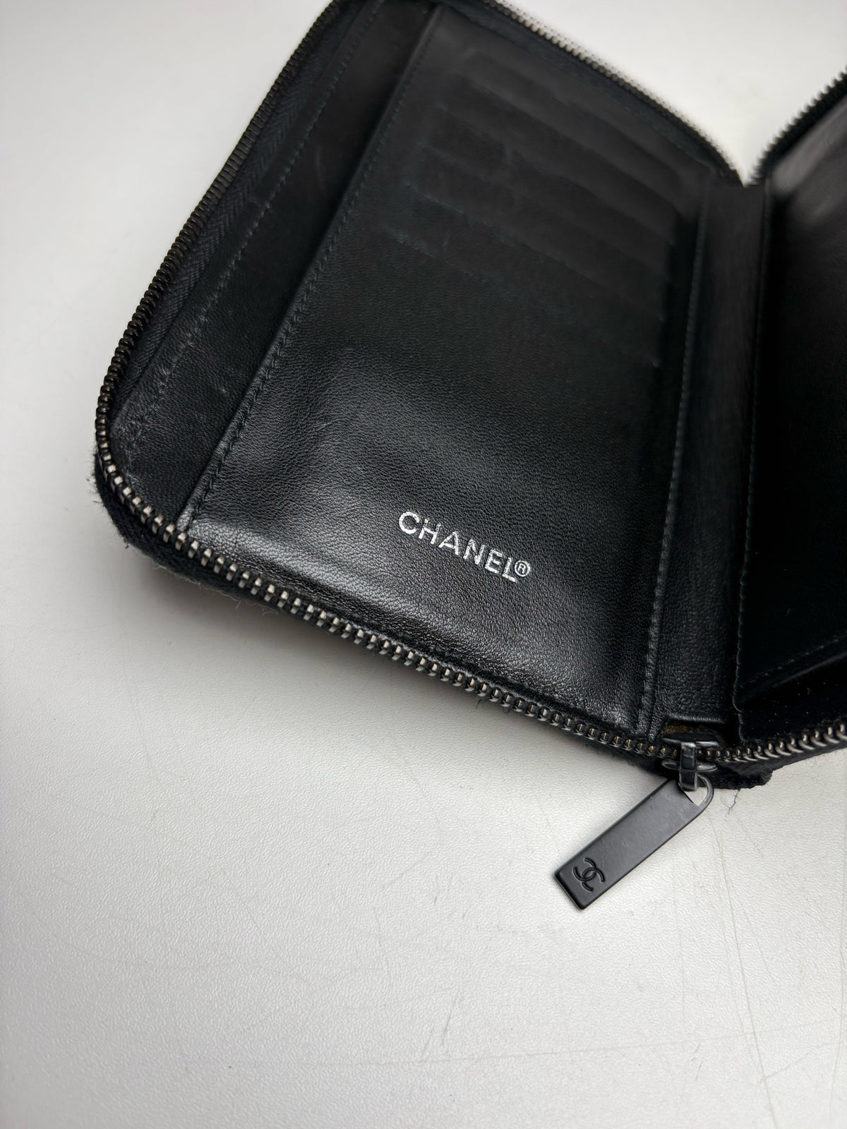 Chanel Travel Line Women's Pre-owned Black Wallet