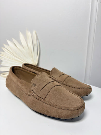W Shoe Size 38.5 Tod's Camel Suede Pre-owned Loafers