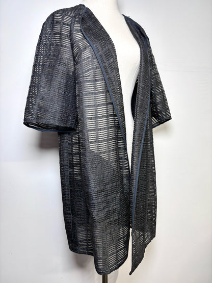 Women Size 12 Akris Black Solid Pre-owned Top