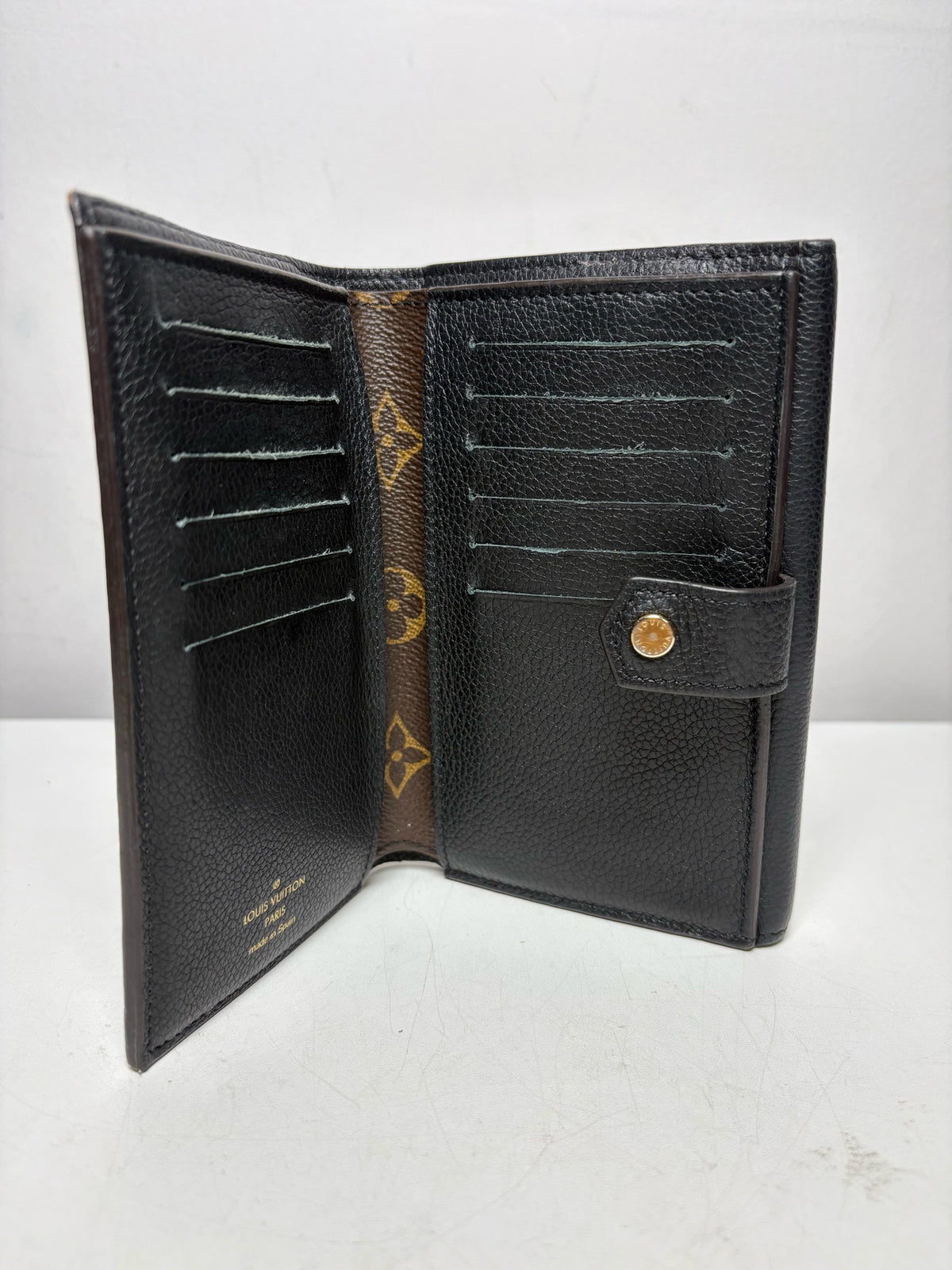 Louis Vuitton Pallas Compact Brown Monogram Canvas & Black Leather Pre-Owned Wallet
