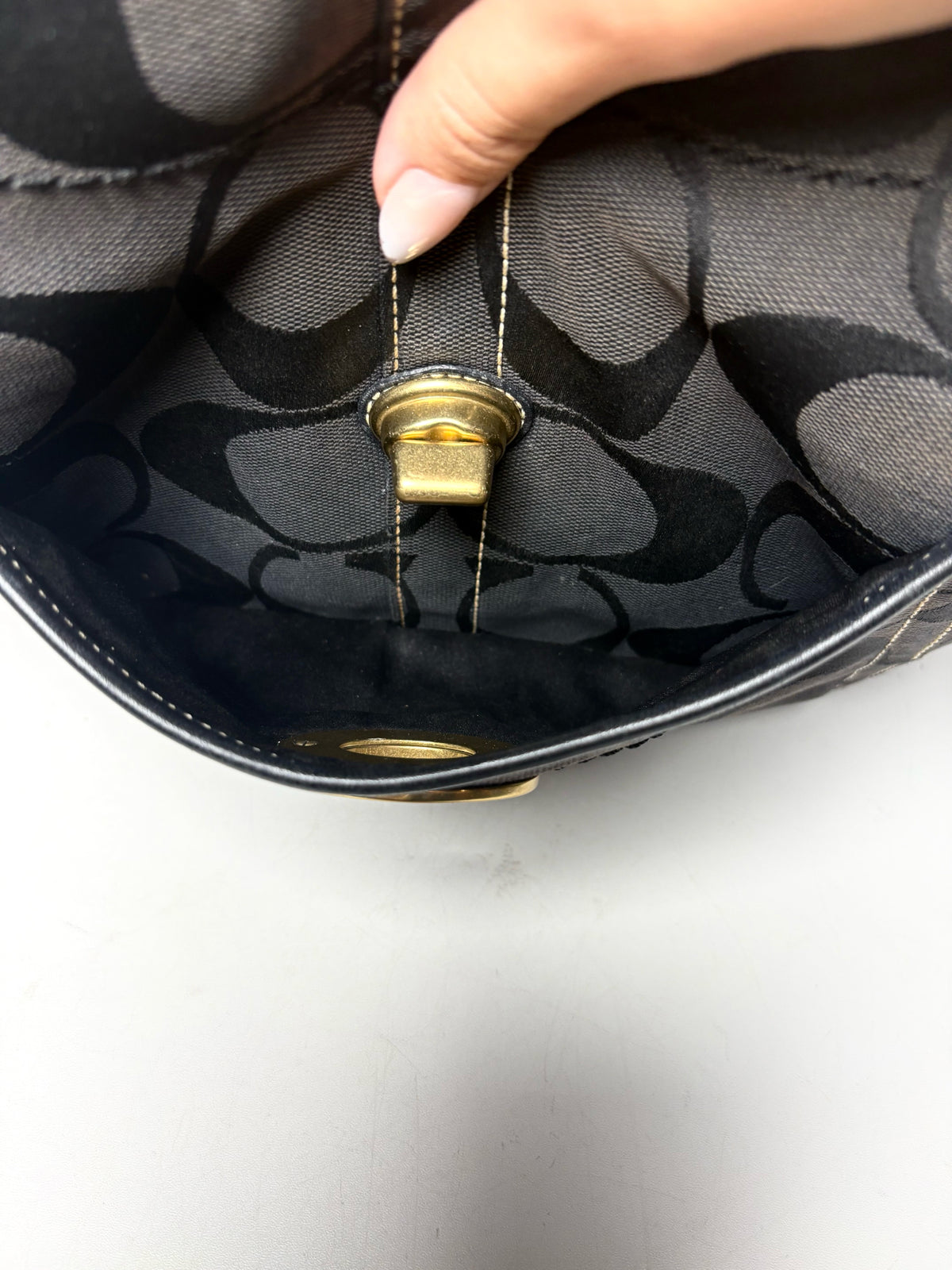 Women's Coach Ergo Signature 10767 Black Monogram Canvas Vintage Rare Pre-Owned Large Tote